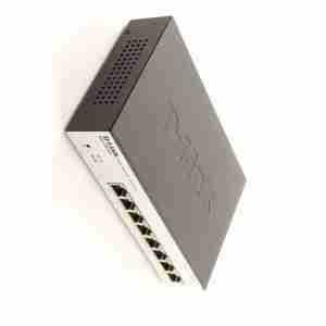 D-Link DGS-1100-08P with VLAN, QoS, IGMP Snooping support