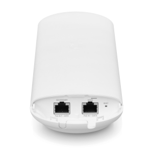 Ubiquiti NS-5AC dual Gigabit Ethernet ports for power and data connectivity