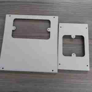 300mm x 50mm trunking Knockout
