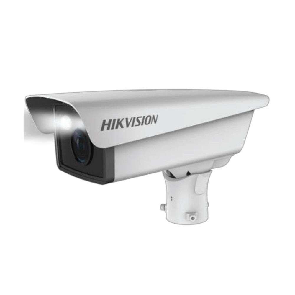 Hikvision DS-TCG205-E front view Side profile of the Hikvision entrance camera Hikvision ANPR camera installed at entrance Camera capturing vehicle license plate Hikvision device showing relay ports Night-time operation of Hikvision DS-TCG205-E