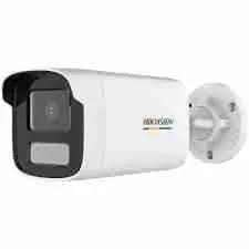 Hikvision 4MP ColorVu bullet camera front view DS-2CD1T47G2H-LIUF/SL mounted outdoor security camera Hikvision Smart Hybrid Light camera night illumination ColorVu full-color night surveillance example Hikvision bullet camera side angle Outdoor IP67 Hikvision security camera installation